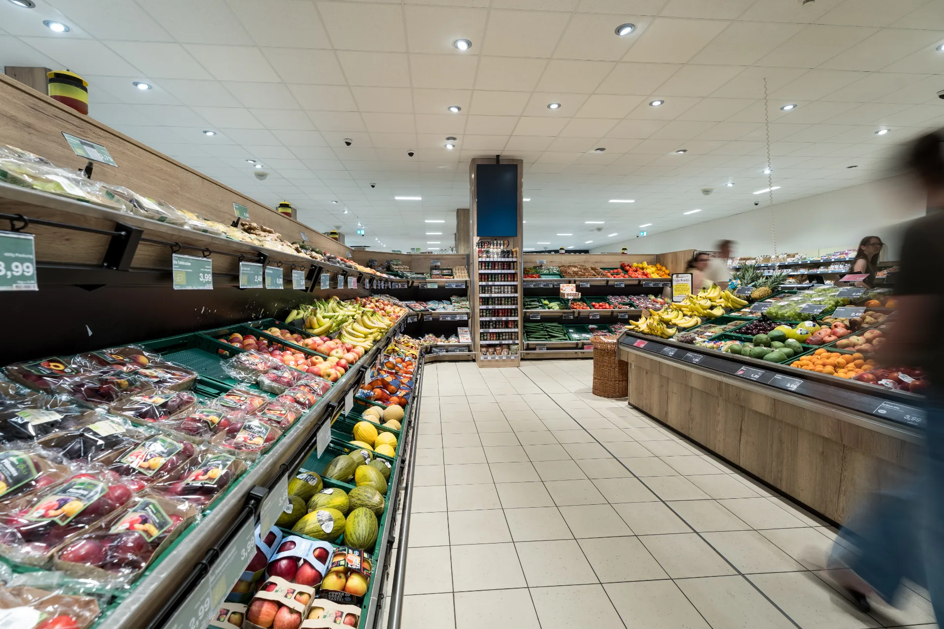 Obst- und Gemüseabteilung im EDEKA Wessel Bad Bevensen