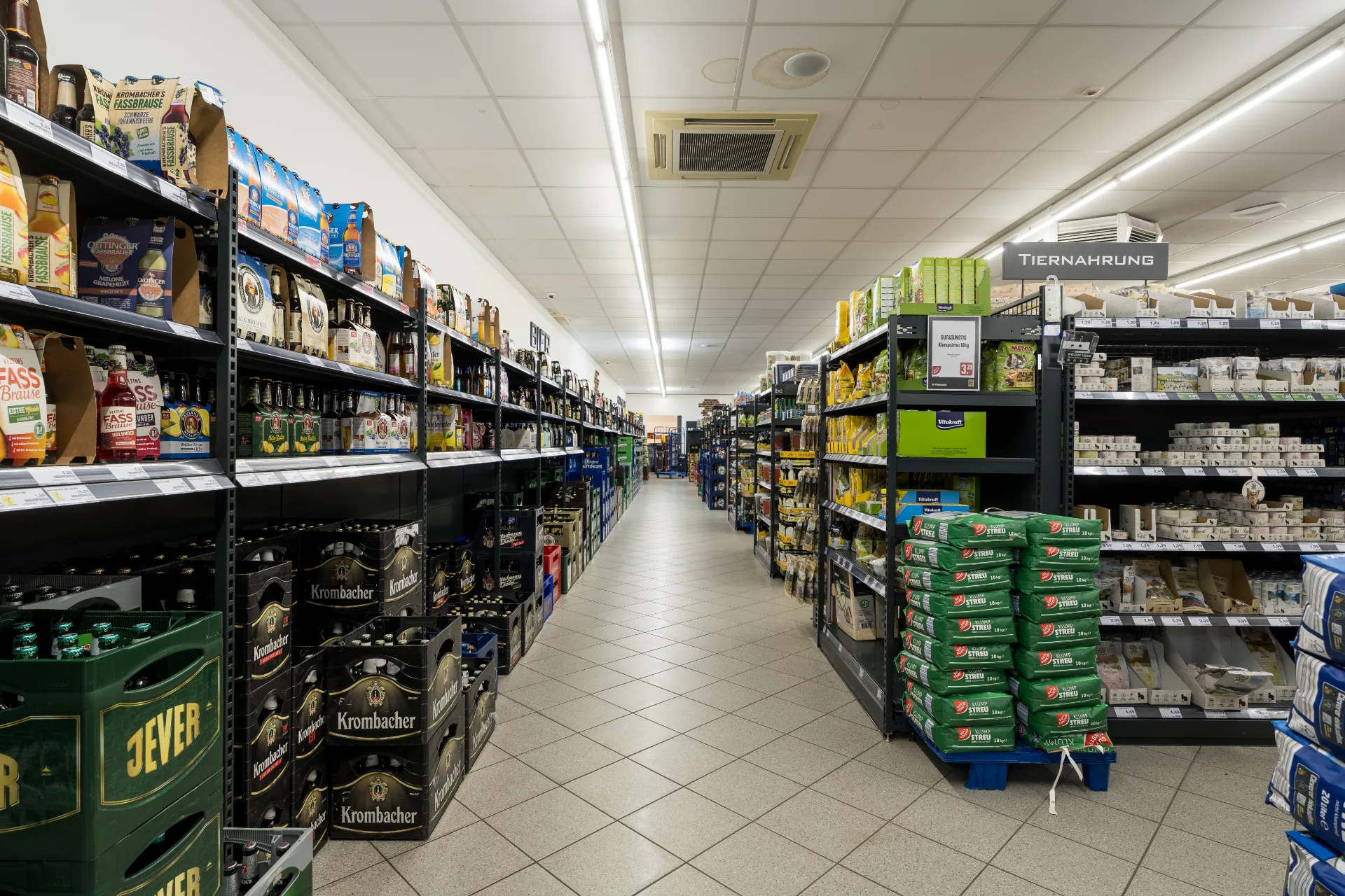 Getränkeabteilung im EDEKA Wessel Bad Bevensen