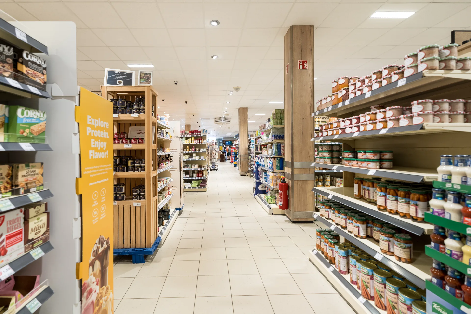 Mittelgang im EDEKA Wessel Bad Bevensen